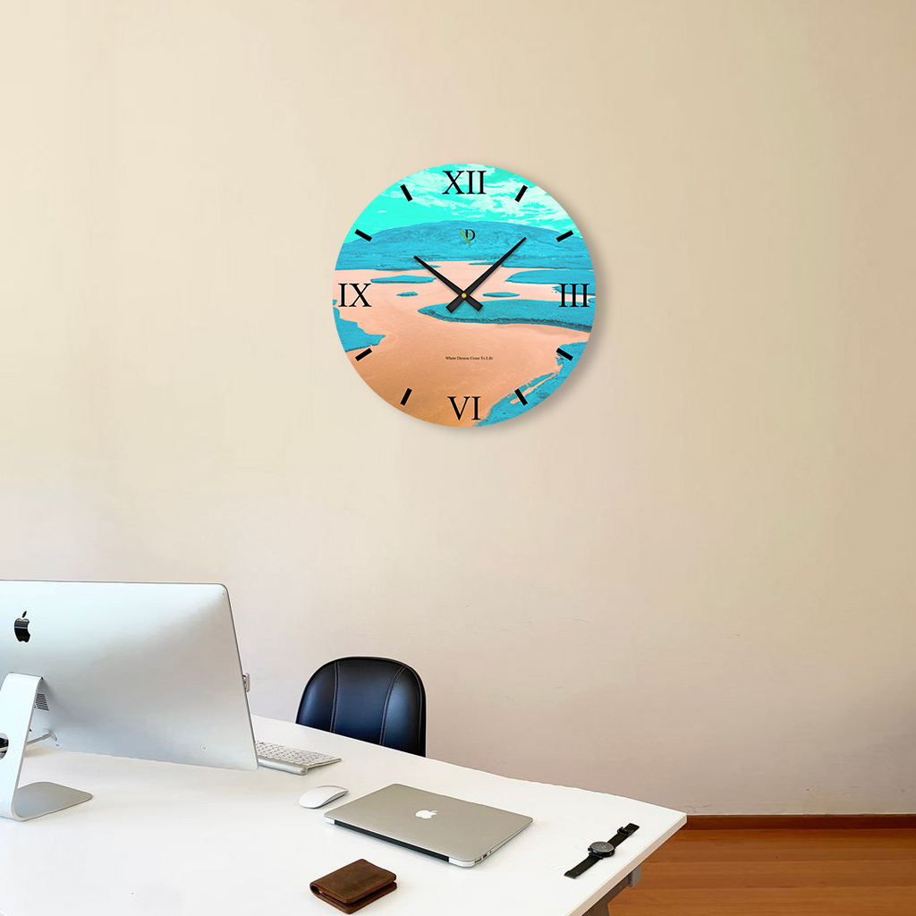 Laguna Clock