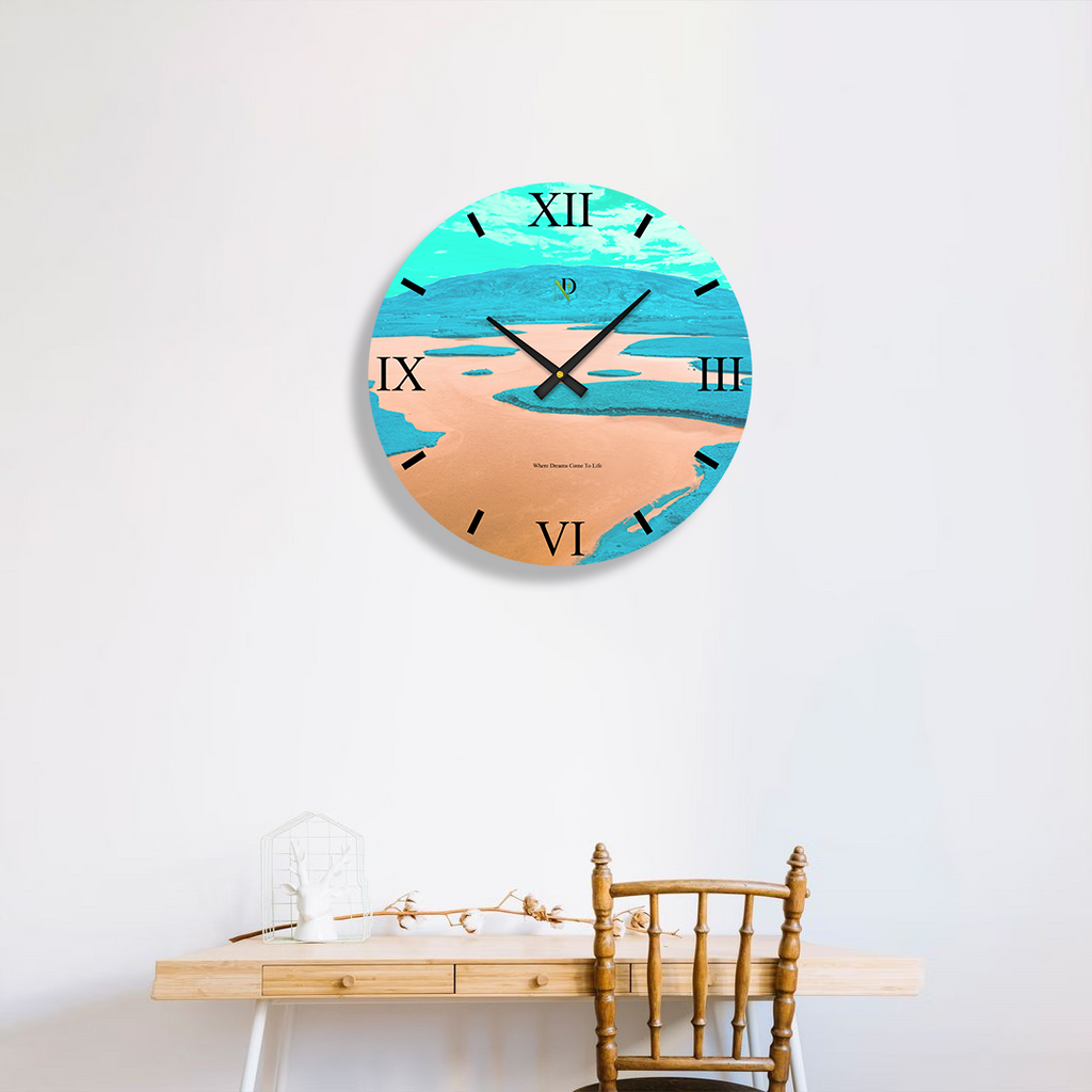 Laguna Clock