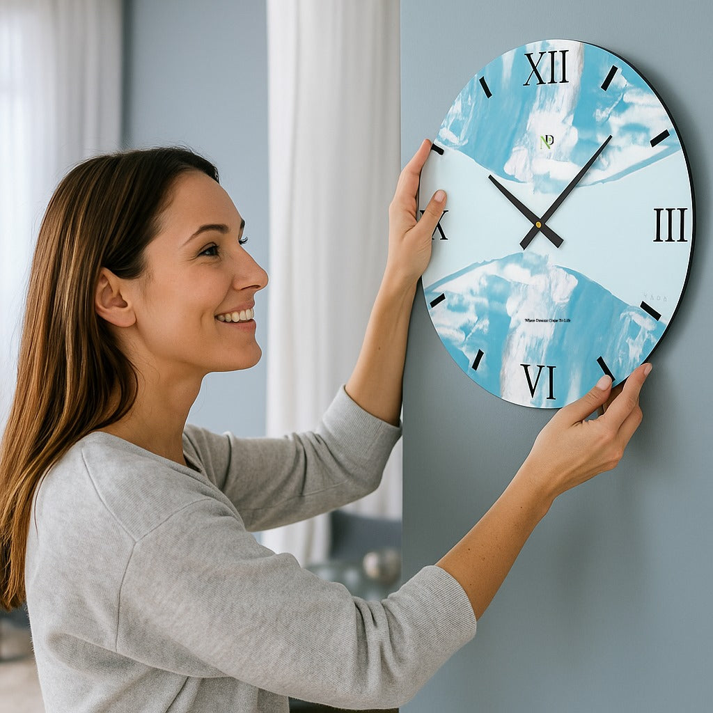 Arctic Clock